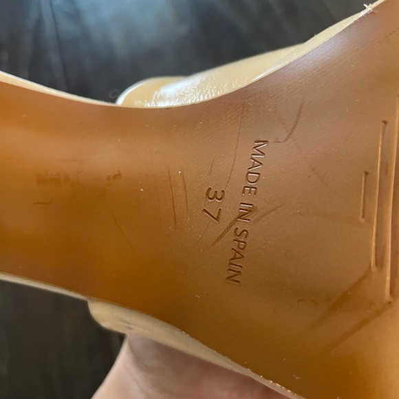 L’intervalle nude leather chunky sandals - Picture 3 of 3